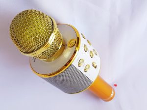 Karaoke Mikrofon Bluetooth – Arany Szín